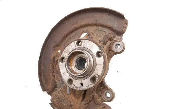 Volvo V70 Front wheel hub F80575306