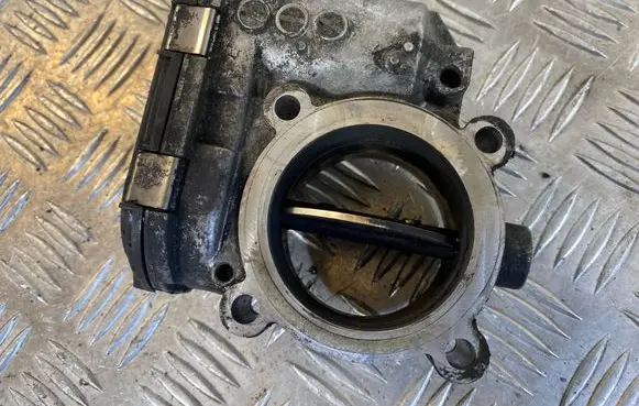 Mercedes-Benz E W211 Throttle valve A6460900970 0280750230