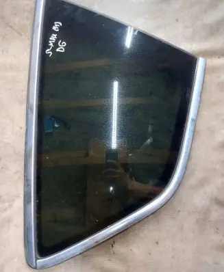 Ford S-MAX Rear side window