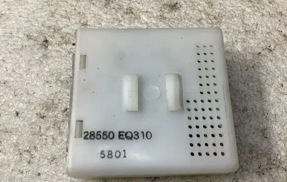 Nissan X-Trail T30 Other control units/modules 28550EQ310 5801
