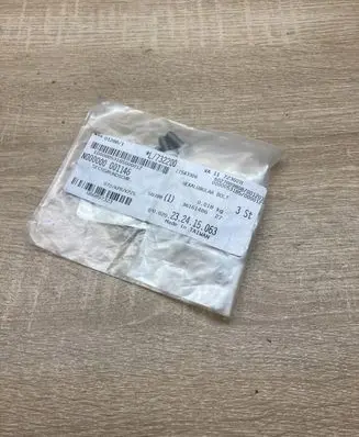 Mercedes-Benz C W203 Nuts/bolts N000000001146 3PCS