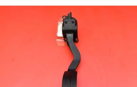 Citroen C4 I Picasso Accelerator throttle pedal 9680565880