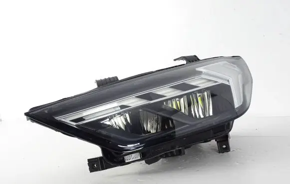 Audi A1 Headlight/headlamp 82A941033D
