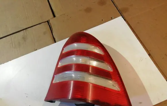 Mercedes-Benz C W203 Rear/tail lights