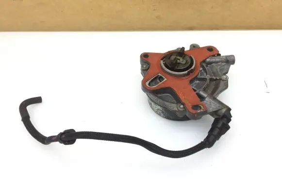 Citroen DS7 Crossback Vacuum pump 9674192280 7042250300 18T1562686