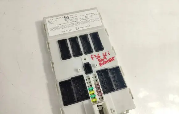 BMW 4 F32 F33 Comfort/convenience module 9868383
