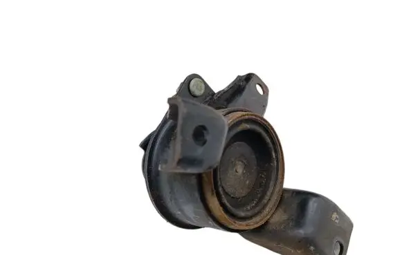 Hyundai Sonata Engine mount bracket