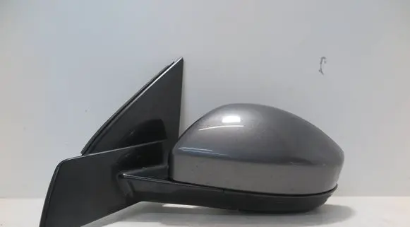 Land Rover Discovery Sport Front door electric wing mirror 