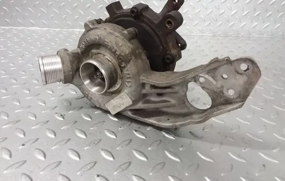 Land Rover Range Rover L405 Turbo AX2Q6K682CC AX2Q6K682CA AX2Q6K682CB