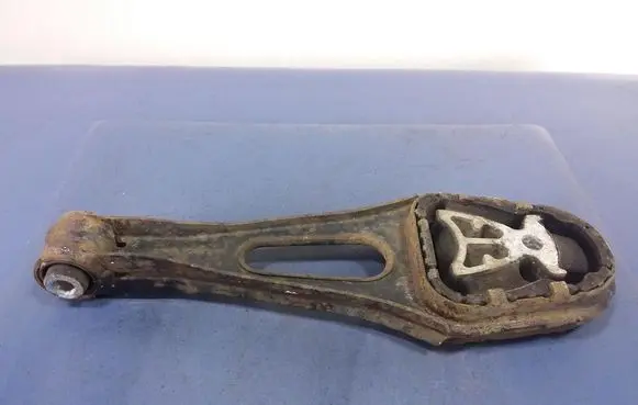 Ford Transit Gearbox mounting bracket BK216P082AD