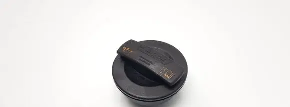 Volkswagen PASSAT B6 Oil filler cap 06C103485