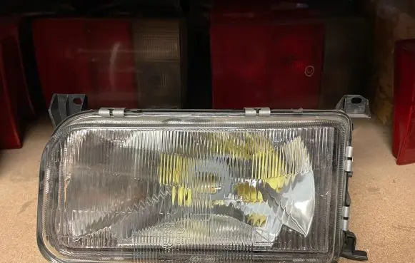 Volkswagen PASSAT B3 Headlight/headlamp 4411109 00839255
