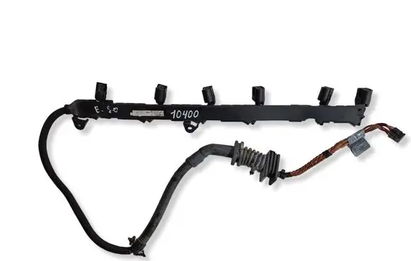 BMW X5 E70 Fuel injector wires 779966204