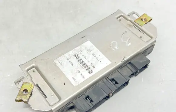 Mercedes-Benz S W220 ESP (stability system) control unit A0315451532