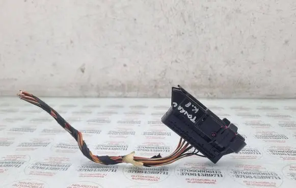 Volkswagen Touran I Front door wiring loom 1K0937722D