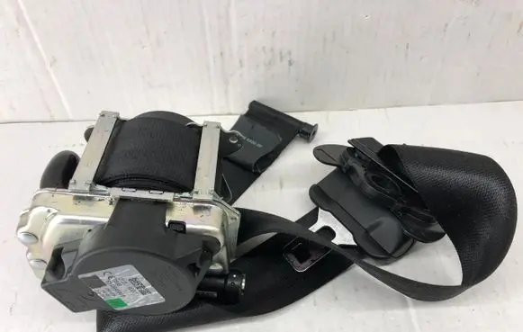 Jaguar F-Pace Front seatbelt 635394300A