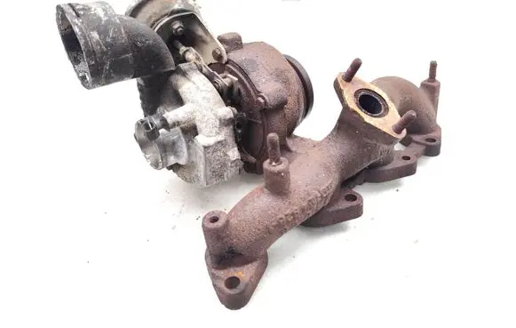 Audi A3 S3 8P Turbo 03G253019A