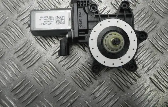 Renault Zoe Front door window regulator motor 128001471B