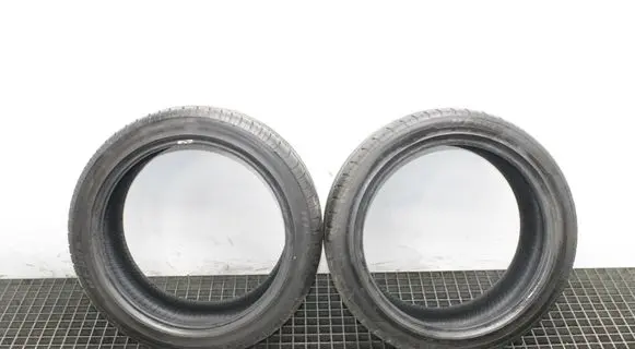 Audi A8 S8 D3 4E R19 summer tire 25540R19 HIFLY