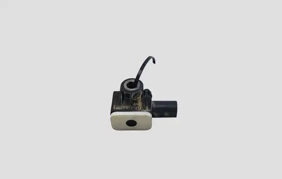 Volkswagen Amarok Airbag deployment crash/impact sensor 2H0959351