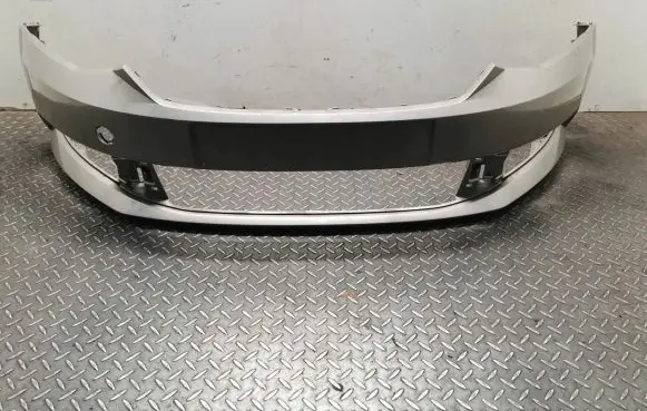 Skoda Fabia Mk3 (NJ) Front bumper 6V0807221