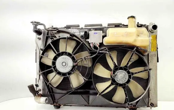 Lexus RX 330 - 350 - 400H Radiator set 1220720400 8925748020