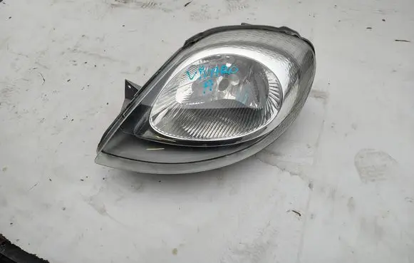 Opel Vivaro Headlight/headlamp 