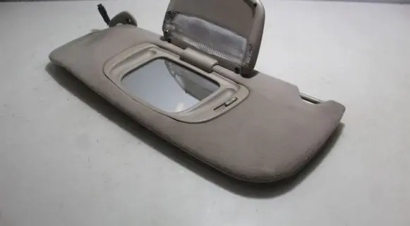 Chrysler 300M Sun visor clip/hook/bracket 