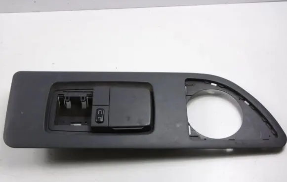 Mercedes-Benz Vito Viano W638 Cup holder 6388131002