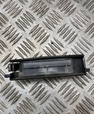 Toyota RAV 4 (XA20) Number plate light