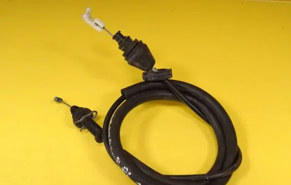 Renault Scenic I Throttle cable 7700415221D