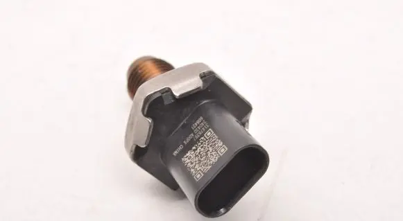 Volvo XC60 Fuel pressure sensor 31478397