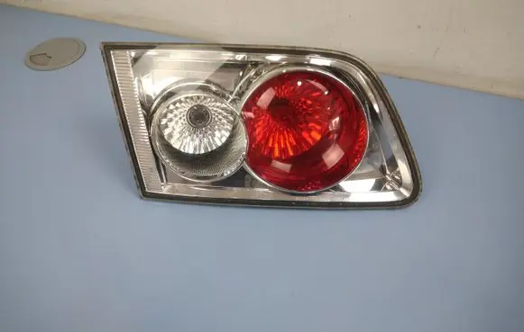 Mazda 6 Tailgate rear/tail lights 22661974