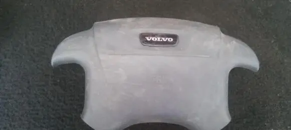 Volvo C70 Steering wheel airbag 9206137 a290390820227