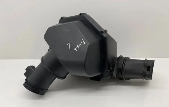 BMW M5 Air intake duct part 7843293