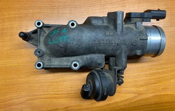 Opel Zafira A Throttle valve 08226802