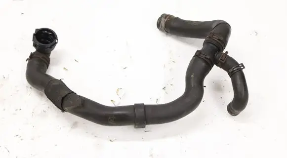 Volkswagen PASSAT B7 Engine coolant pipe/hose 3AA122051A