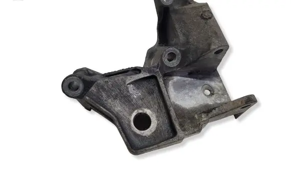 Volvo V70 Engine mounting bracket 6G926P096FG