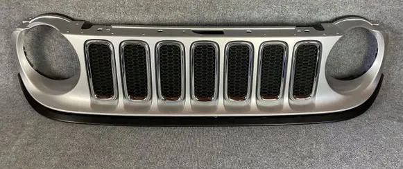Jeep Renegade Front bumper upper radiator grill