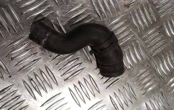 Volkswagen PASSAT B7 Engine coolant pipe/hose 03L121157Q