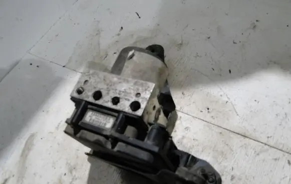 Renault Scenic II - Grand scenic II ABS Pump 0265231474 8200344606 474L4270804085