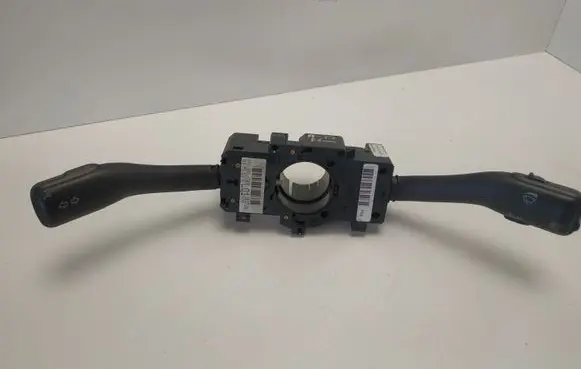 Volkswagen Golf IV Indicator stalk 8L0953513G 4B0953503G
