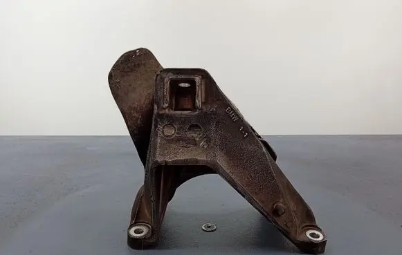 BMW M3 Engine mount vacuum valve 8053542