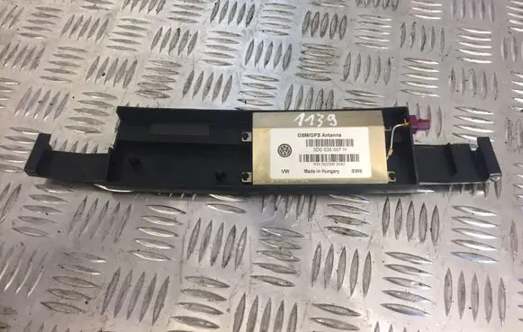 Volkswagen Phaeton Aerial antenna amplifier 3D0035507H 1139
