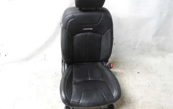 Mitsubishi ASX Front passenger seat 