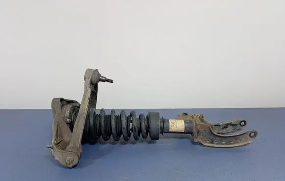 Front shock absorber with coil spring