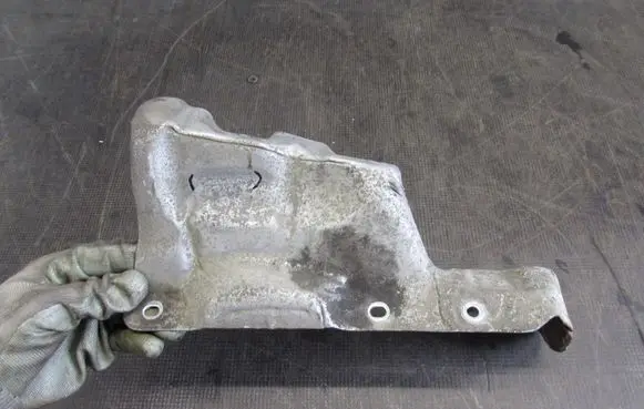 Ford Grand C-MAX Exhaust heat shield AV619N454AB
