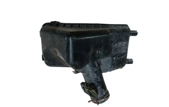 Toyota Avensis Verso Air filter box cover 2220427010