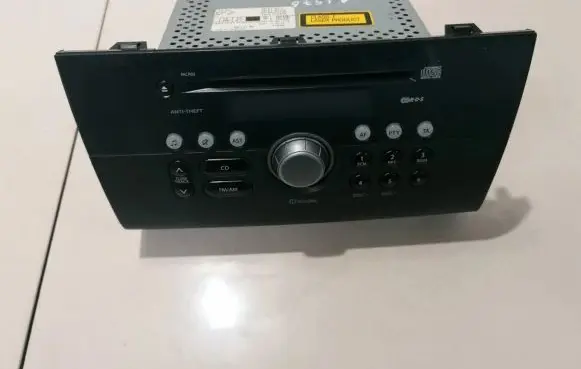 Radio/CD/DVD/GPS head unit