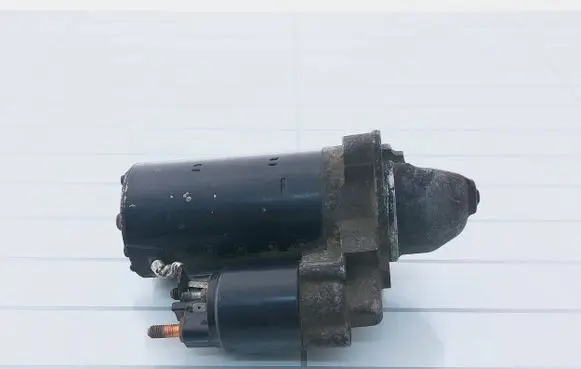 BMW 5 E39 Starter motor 0001109200 7785691